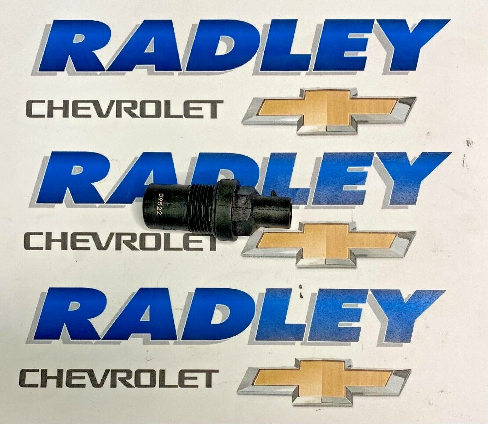 NEW GM OEM VEHICLE SPEED SENSOR GMC- GENERAL MOTORS 19302667