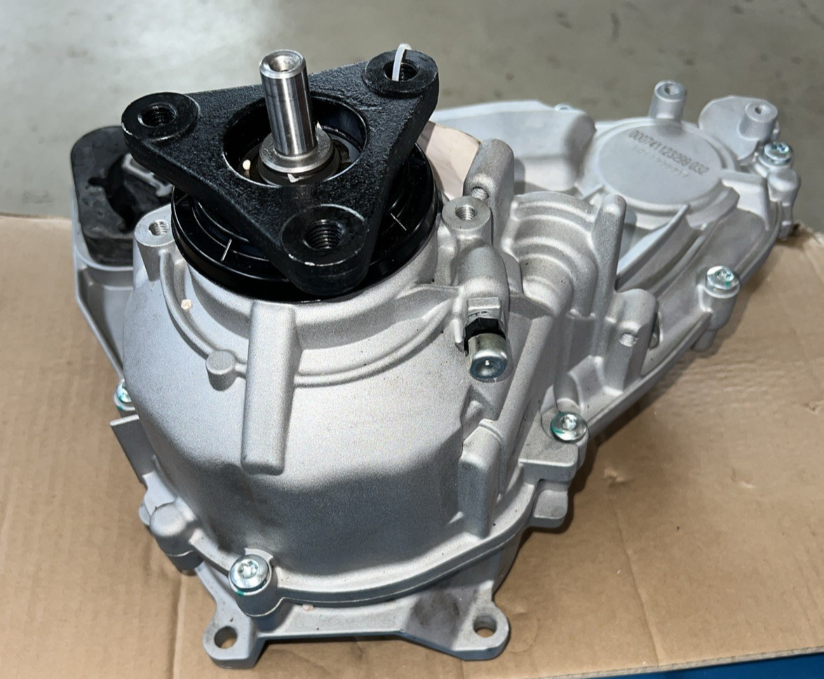 Transfer Case Assembly For 2012-2018 BMW X3 X4 X5 X6 E70 E71 F15 F16 F25 ATC45L