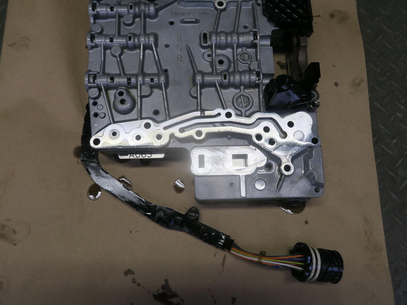 2012 AUDI B8 S5 COUPE 4.2L AWD LMJ A/T VALVE BODY MECHATRONIC 81K MILES OEM