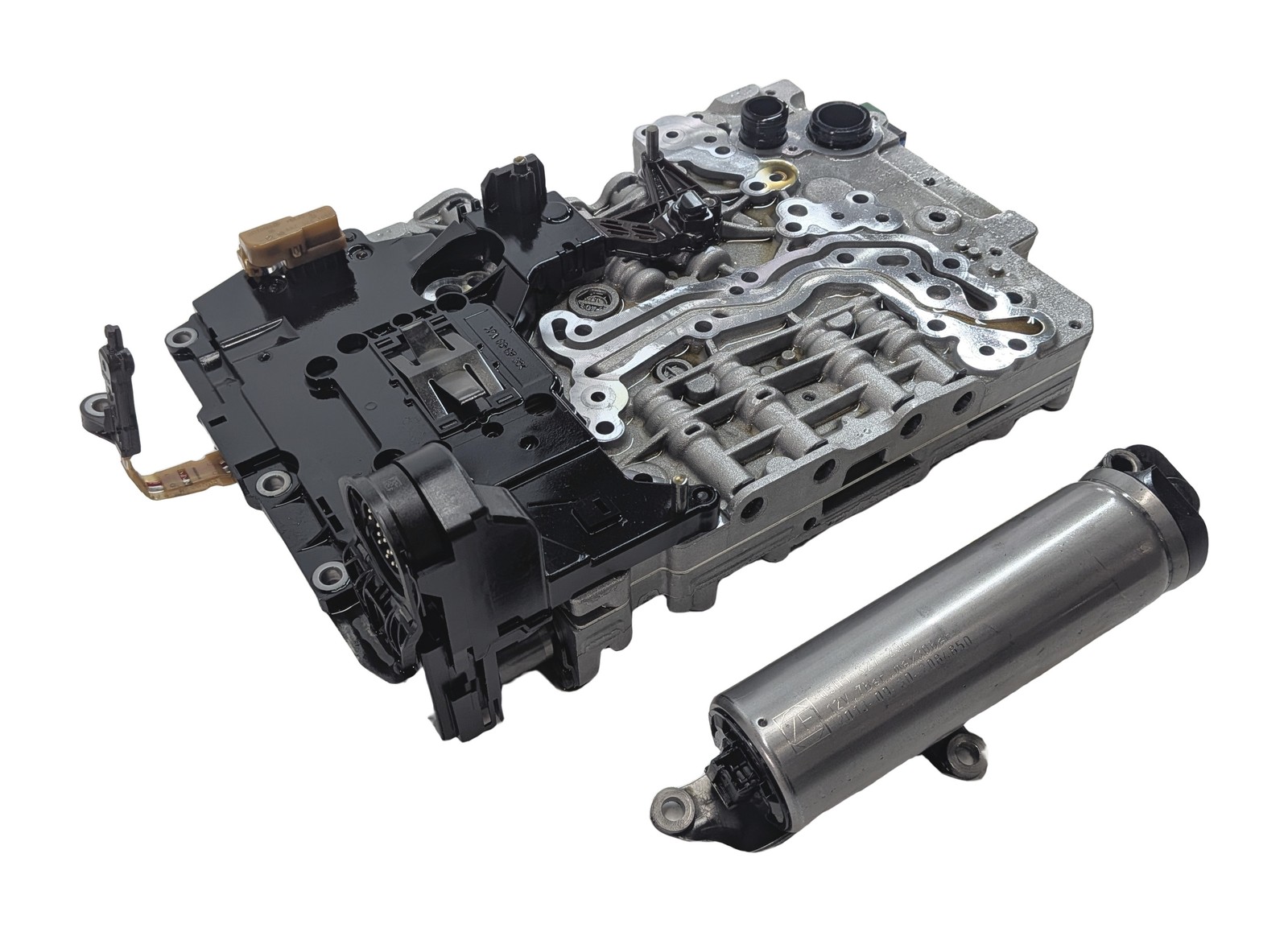 13-19 BMW 550i 650i 750i (F01 F02 F10) 8HP70 TRANSMISSION VALVE BODY MECHATRONIC