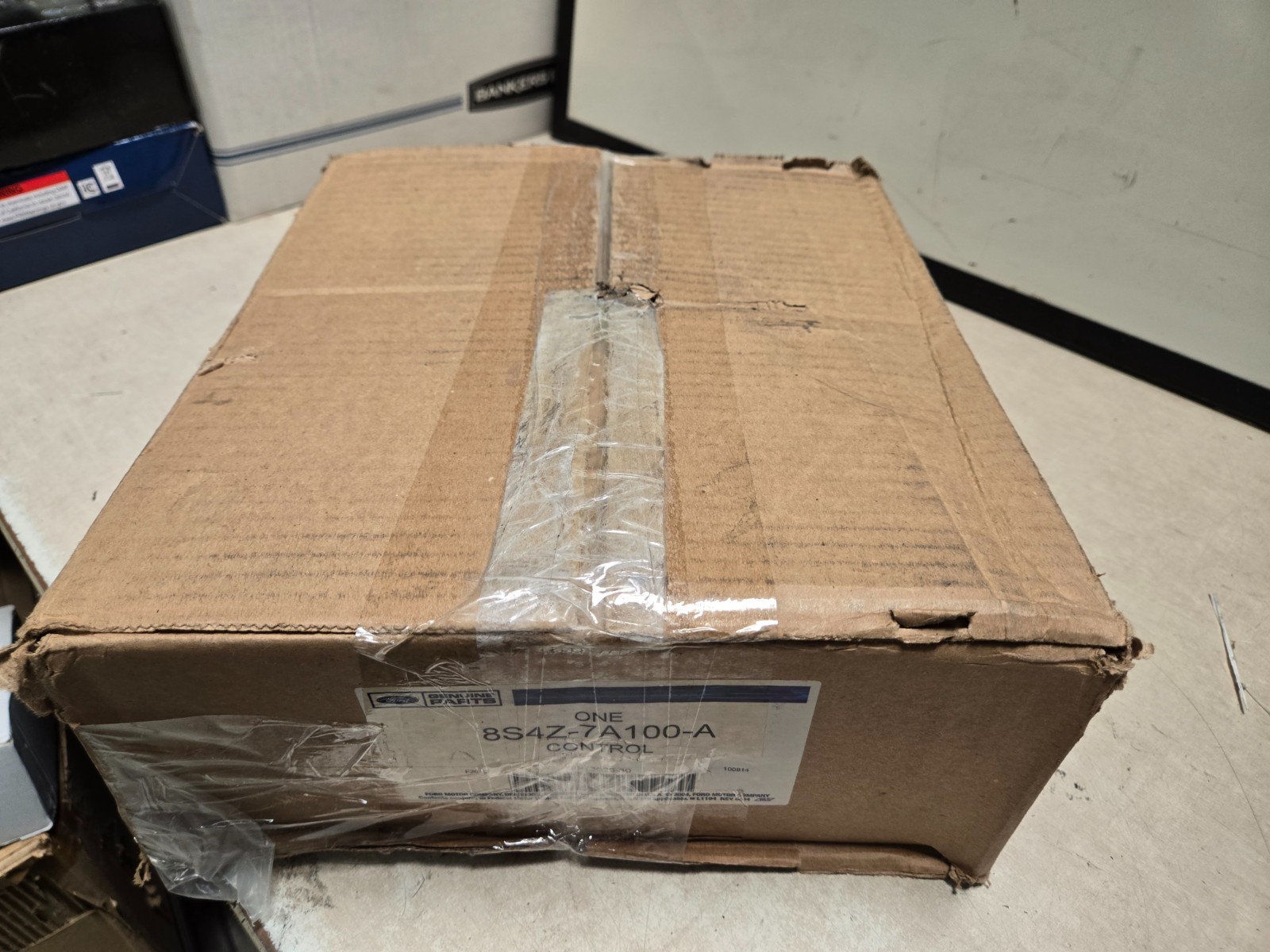 Genuine Ford Control Assembly Transmission 8S4Z7A100A New open box
