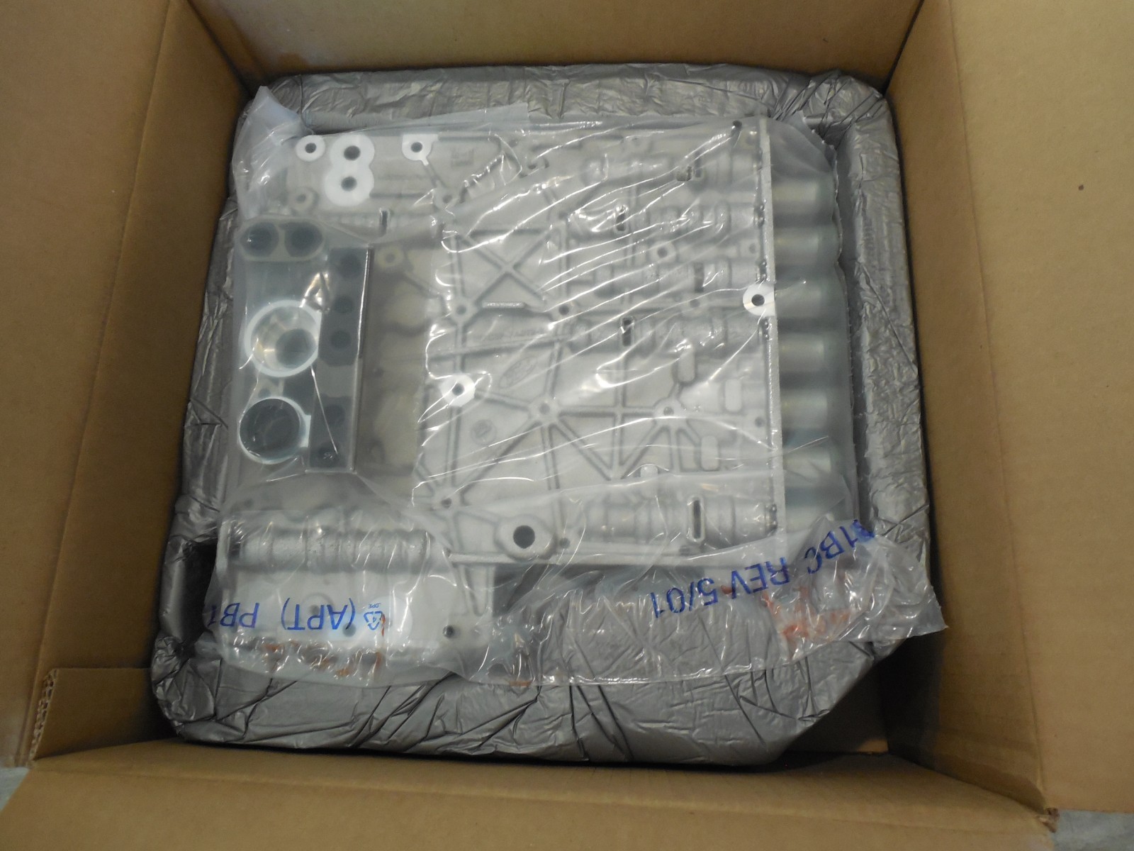 Brand New OEM Ford Automatic Transmission Valve Body HC3Z-7A100 -A