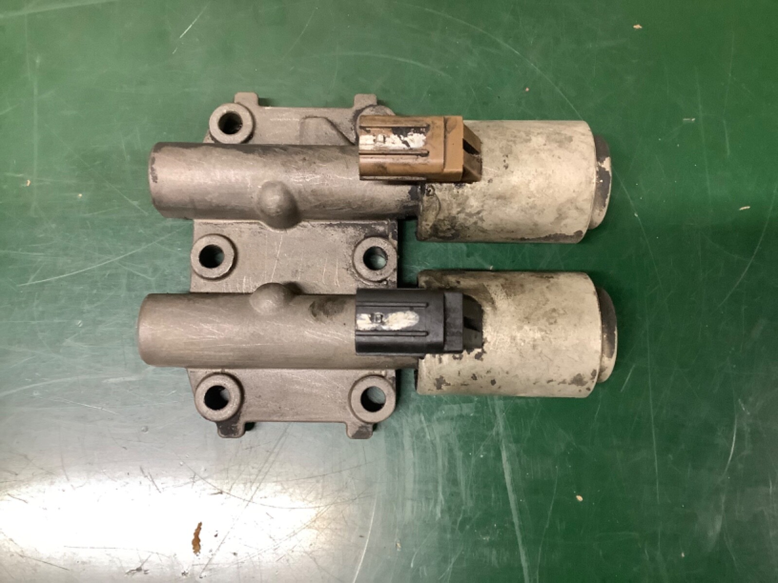 02-11 CRV Transmission Dual linear solenoid Used OEM