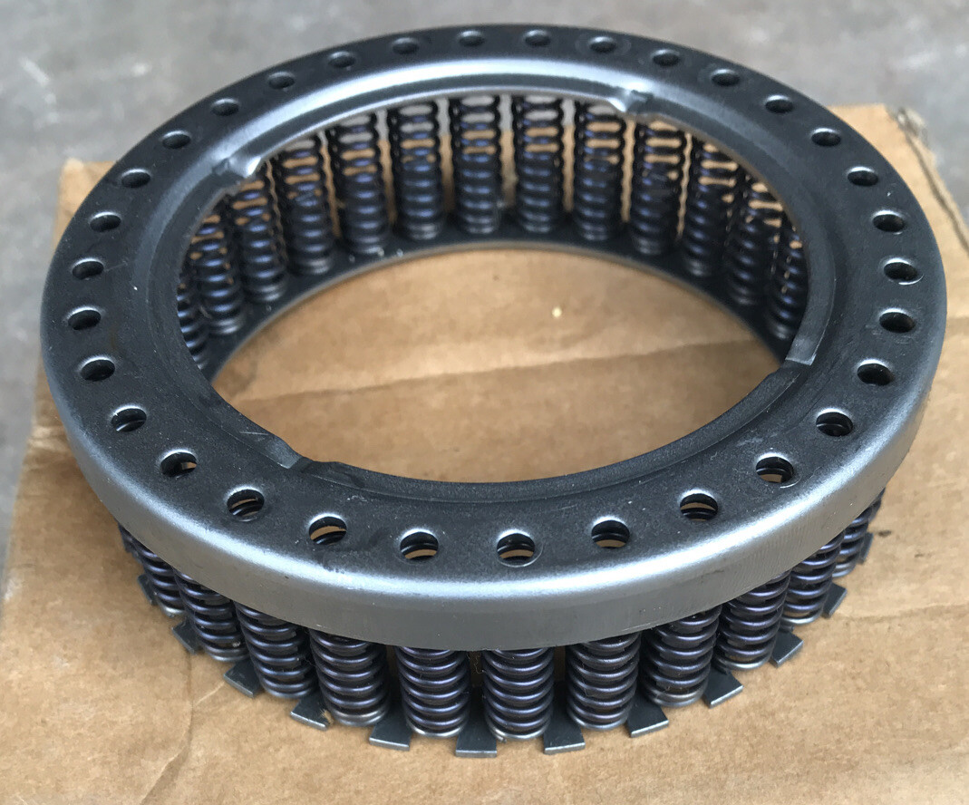 Ford AX4S Transmission Interm Intermediate Clutch Spring Plate Retainer
