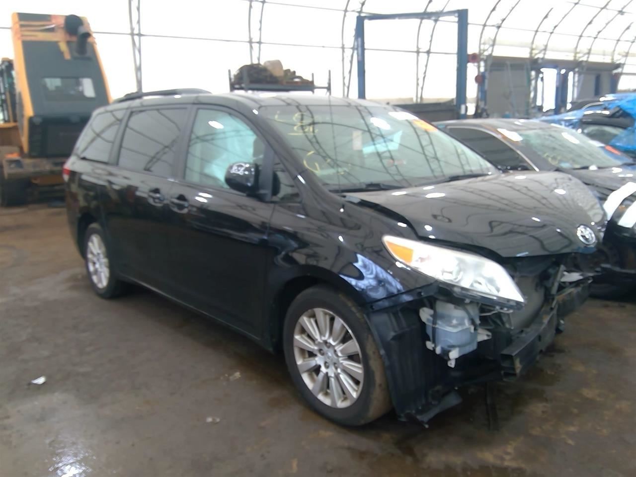 Automatic Transmission 6 Cylinder AWD Fits 11-16 SIENNA 6978794