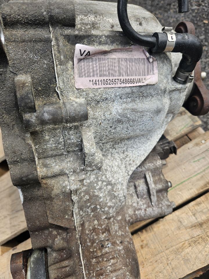2007-2013 BMW 328i xDrive AWD Transfer Case Coupe OEM