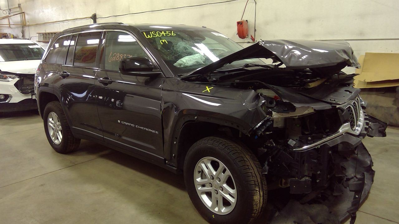 Automatic Transmission 3.6L Opt Dfw 8HP50 4WD Fits 23 GRAND CHEROKEE 3075499
