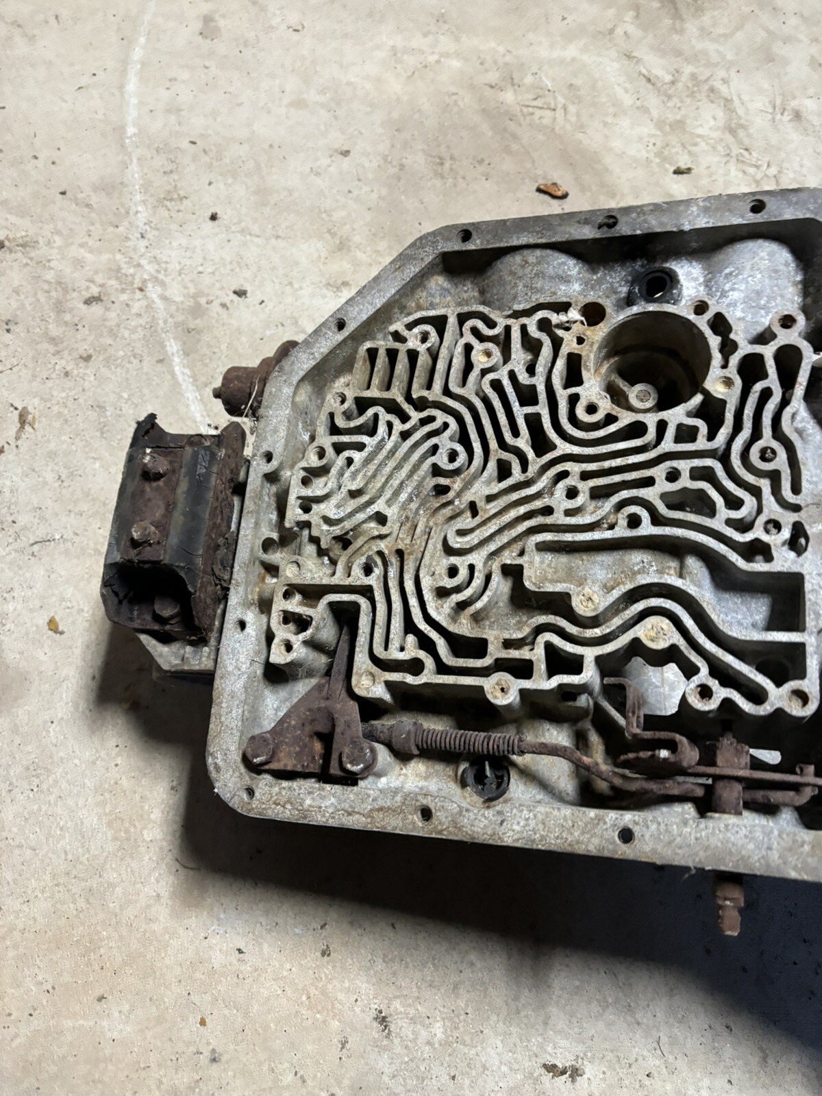 CHEVROLET GM AUTOMATIC TRANSMISSION EMPTY CASE CORE MOCK UP SBC BBC TURBO TH350