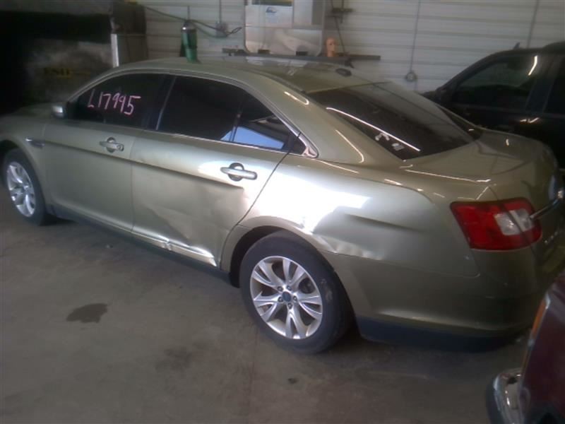 Automatic Transmission From 2012 Ford Taurus AA8P-7000-HC 6F50