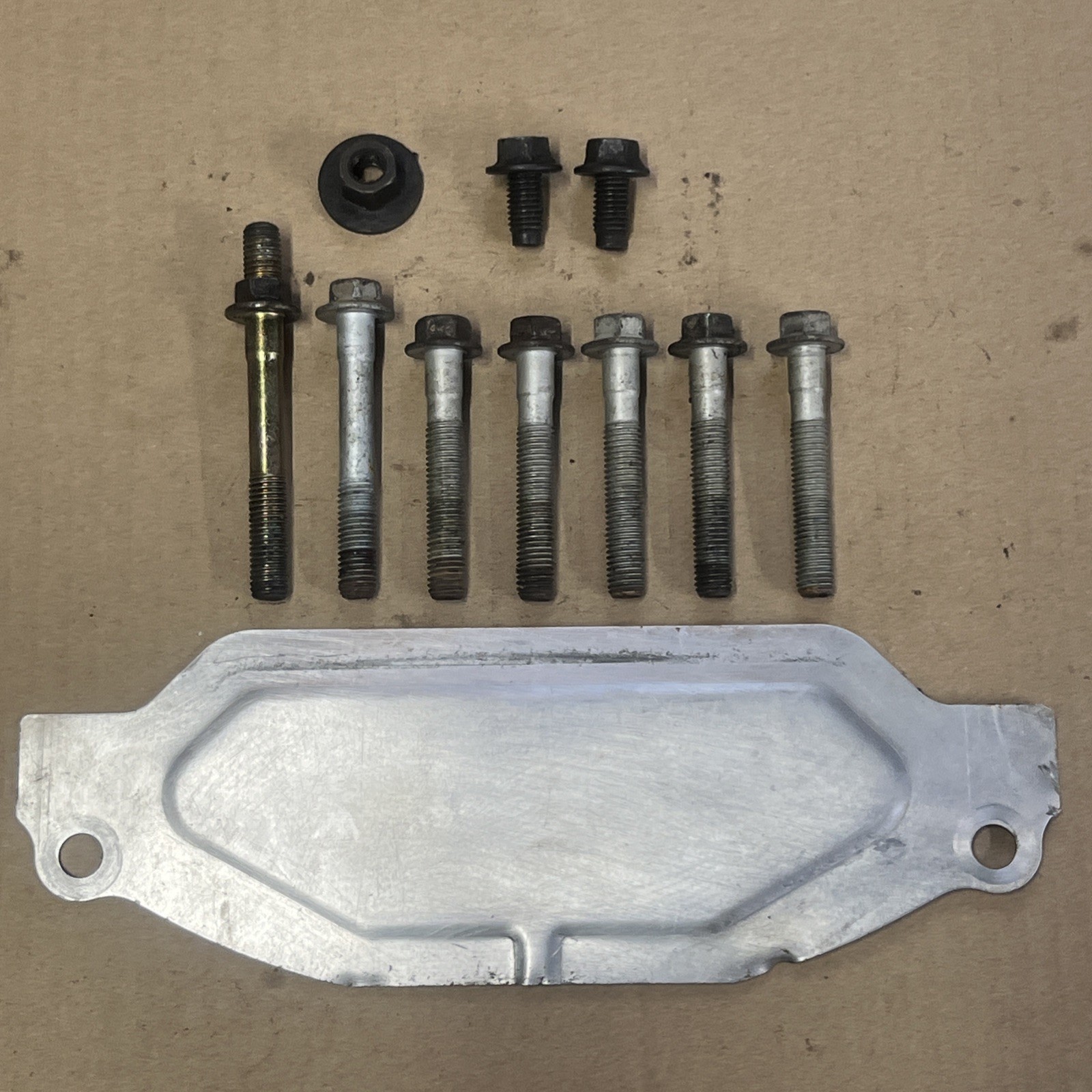 1997 Ford 4.6L Engine To Transmission Mounting Bolts With Dust Shield