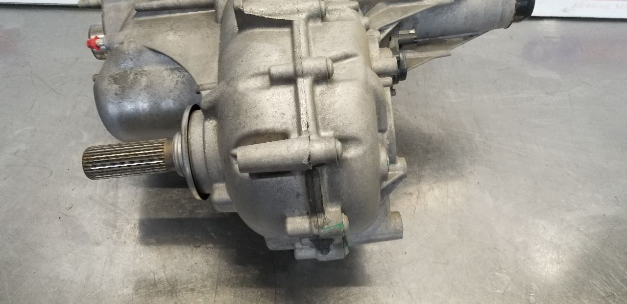 19 CHEVY SILVERADO 1500 TRANSFER CASE ASSEMBLY 5.3L 4X4 4WD