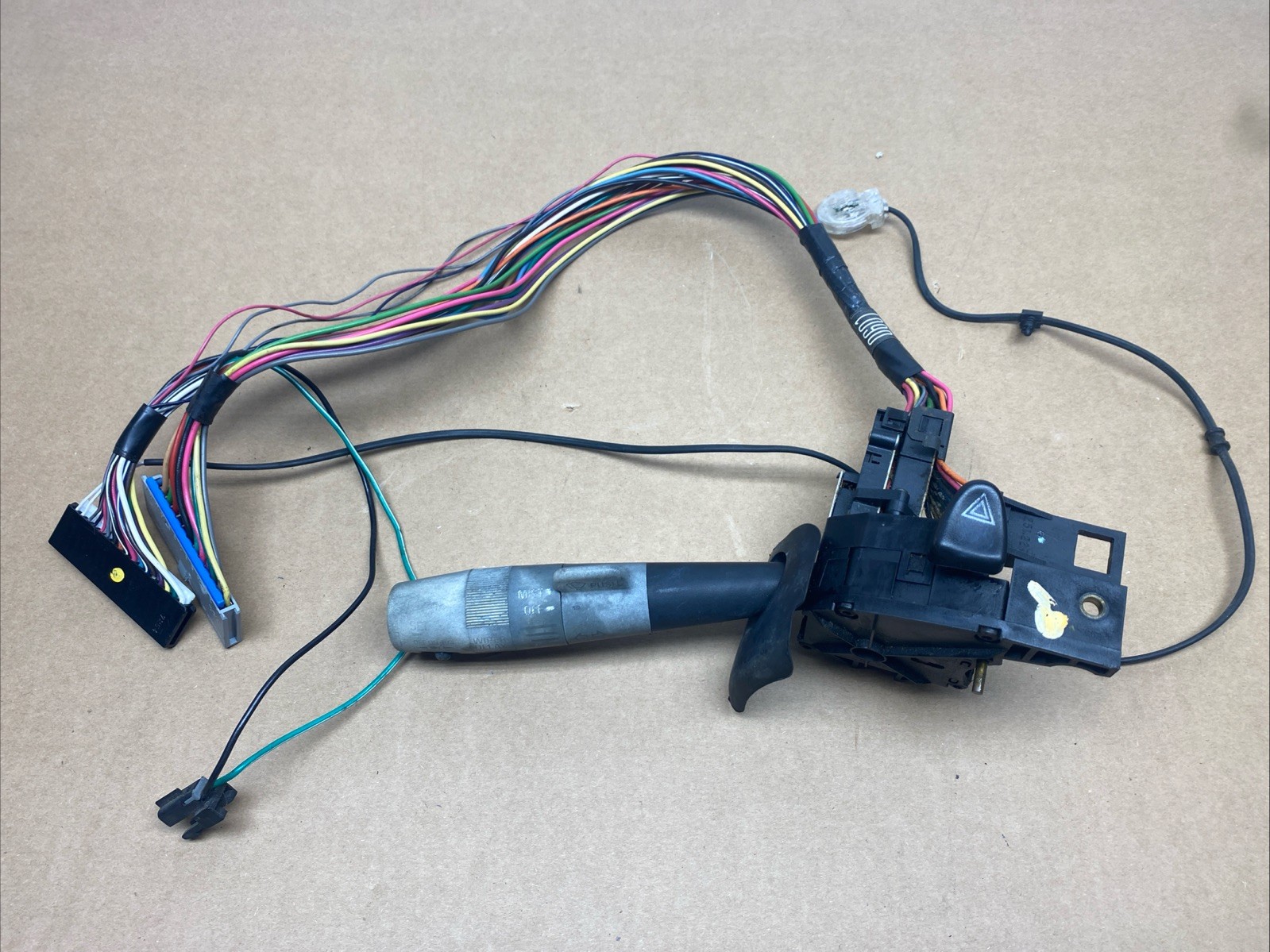 1995-99 BUICK RIVIERA TURN SINGAL Wipers SWITCH ASSEMBLY GM
