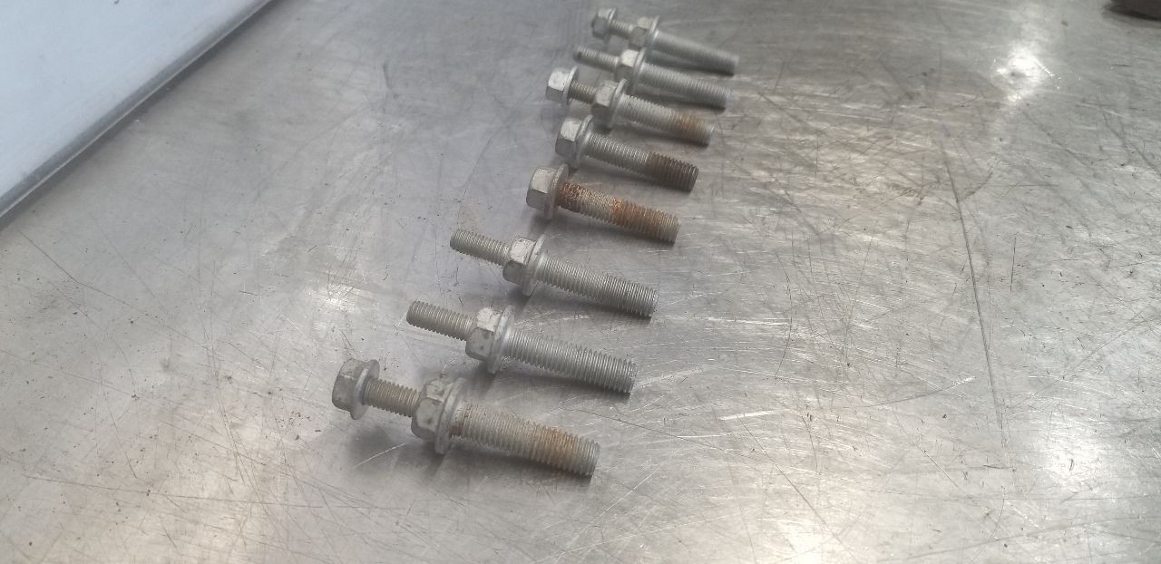 17 GMC YUKON TRANSMISSION BELL HOUSING BOLT KIT