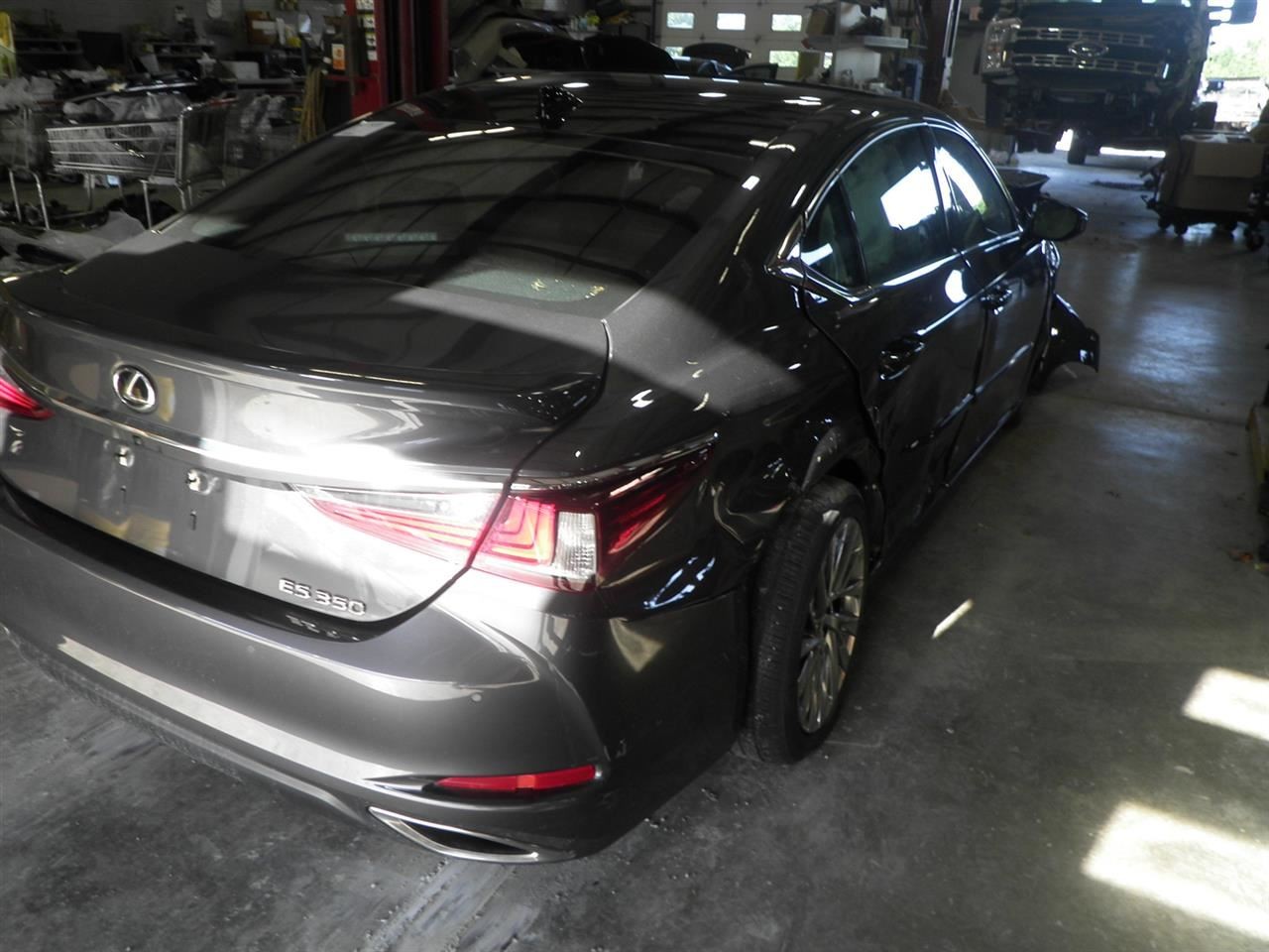 Automatic Transmission 3.5L 2GRFKS Engine UA80E Fits 2023 ES350