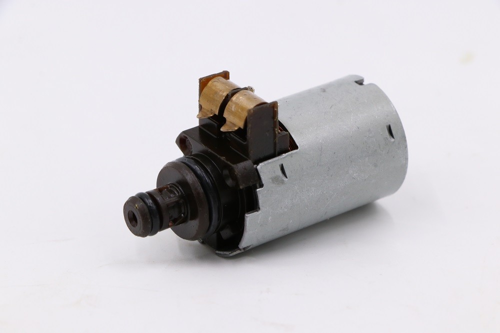 Mopar Shift Solenoid for 2007 Chrysler 300 5-Speed NAG1 Transmission 5189057AB