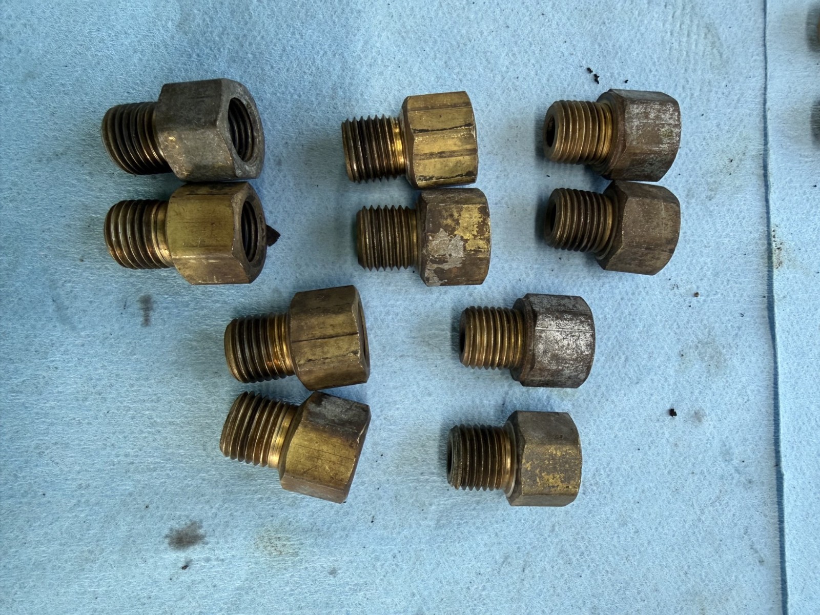 Chevy Turbo 350/400 Transmission cooler line brass fittings 1 pair
