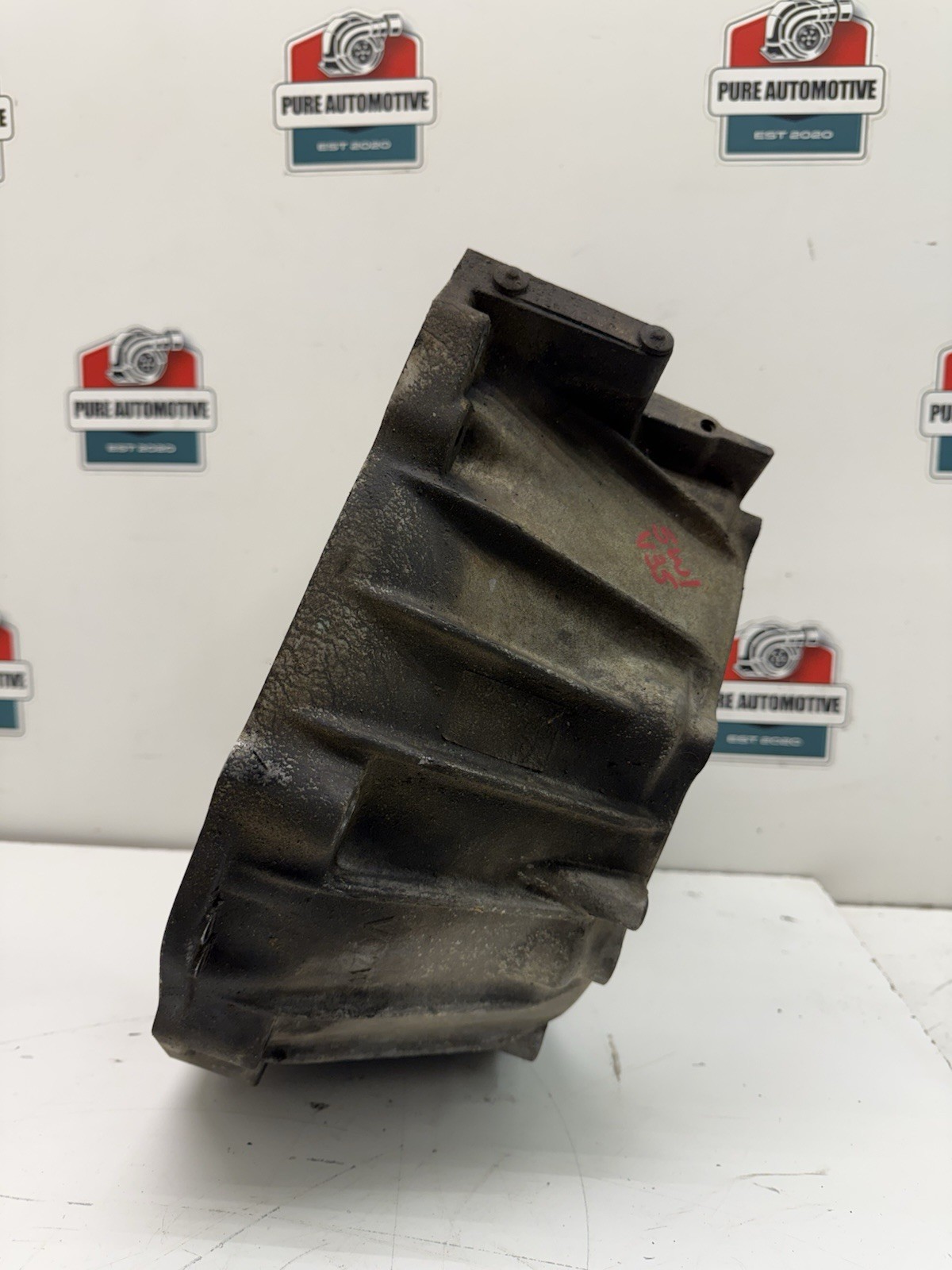 2003-2006 Nissan 350Z Infiniti G35 Automatic Transmission Bellhousing AT OEM 222