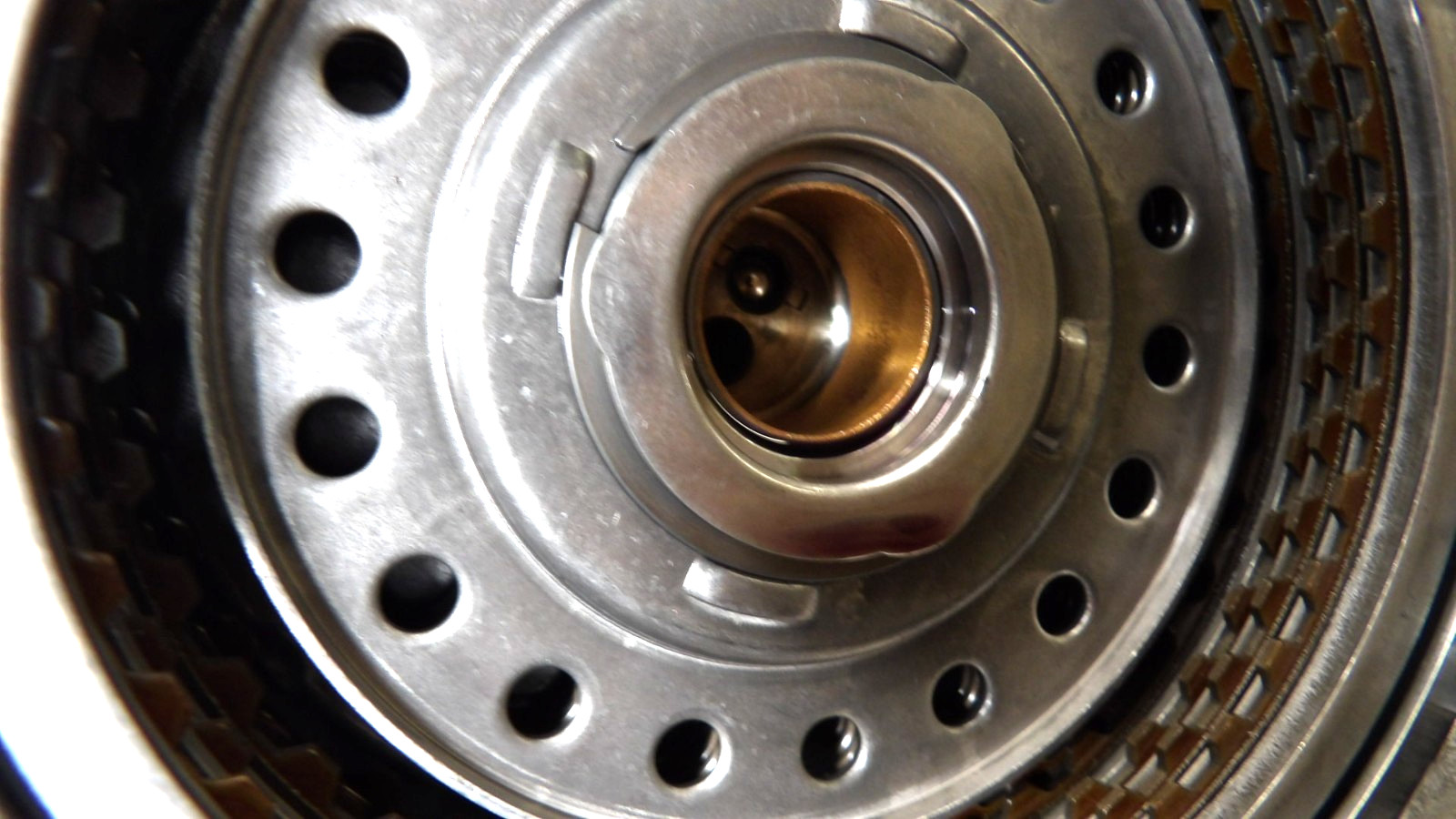 Toyota A650E 35-50LS Automatic Trans ” Forward Clutch Drum ” Very Good