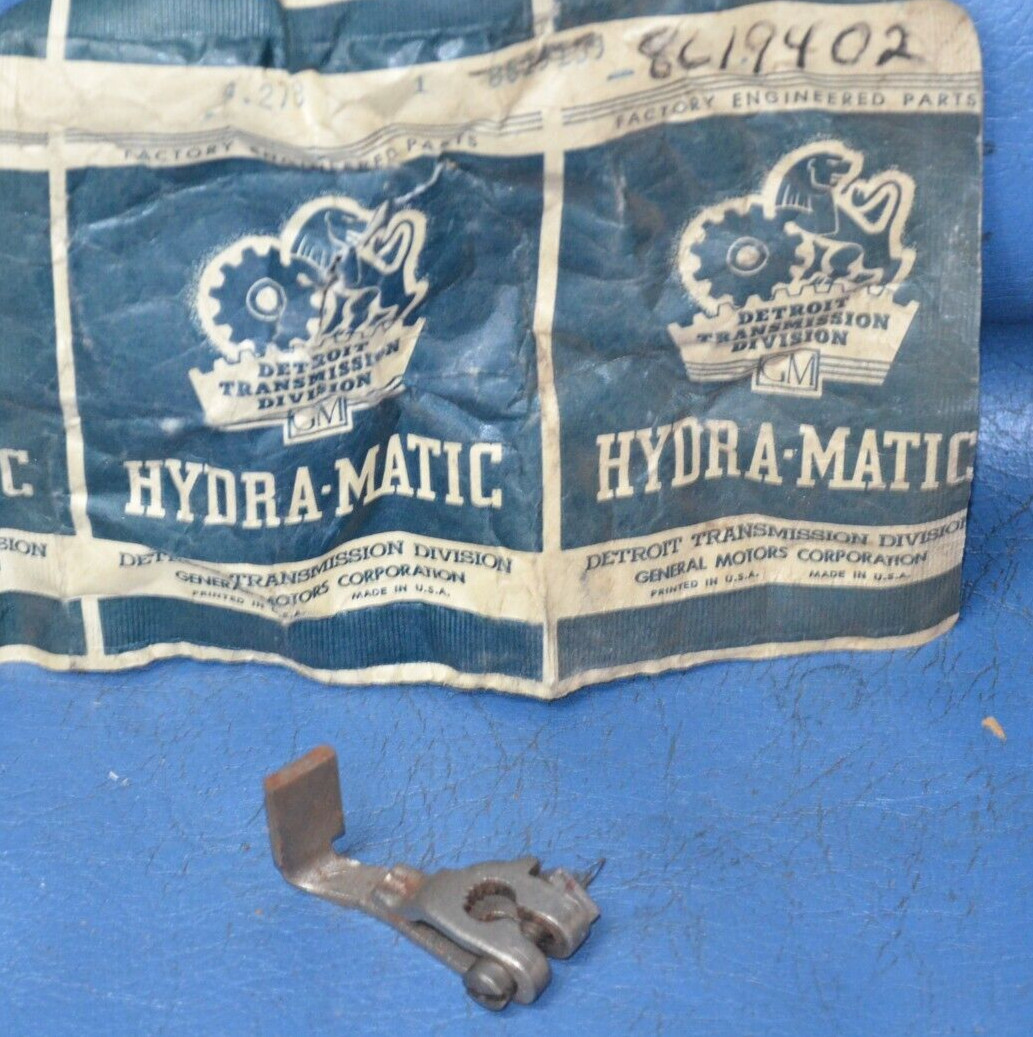 NOS 1961-62 Pontiac P8 Hydra-Matic H.T. Transmission Throttle Control Lever OEM