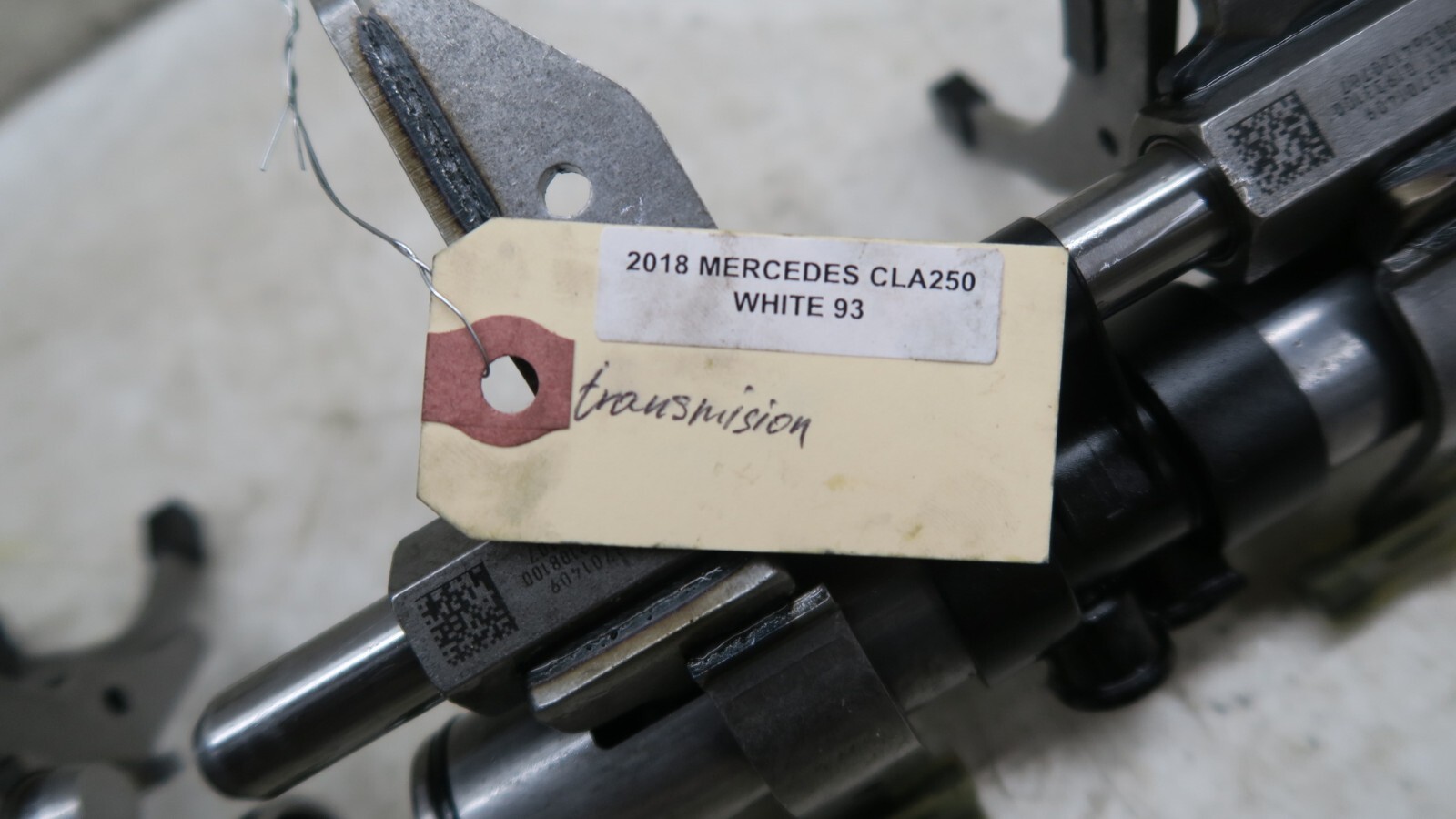 2014-2019 Mercedes CLA250 C117 OEM FWD 2.0 Transmission Gear Shift Fork Assembly