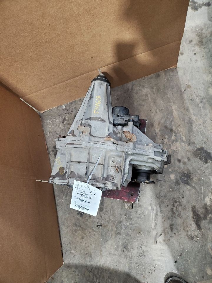 Transfer Case 6 Cylinder Automatic Transmission Fits 05-19 FRONTIER 307841