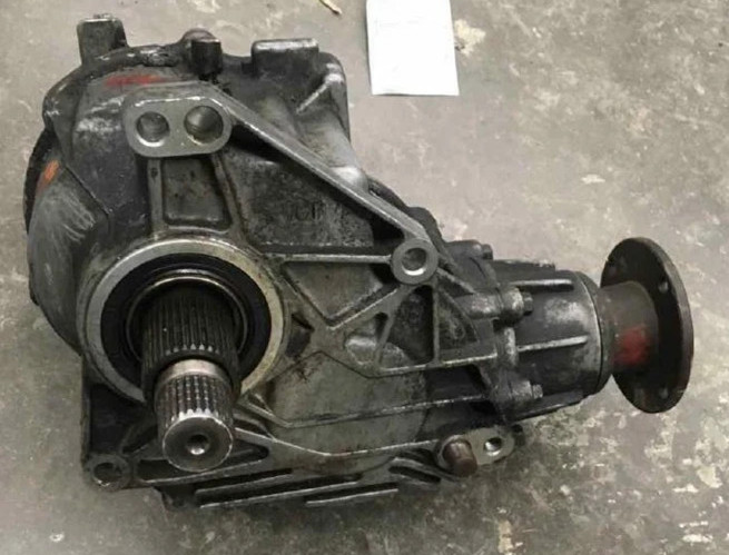2003-2006 Hyundai Santa Fe Transfer Case Assembly 3.5L AT with Low Mileage OEM