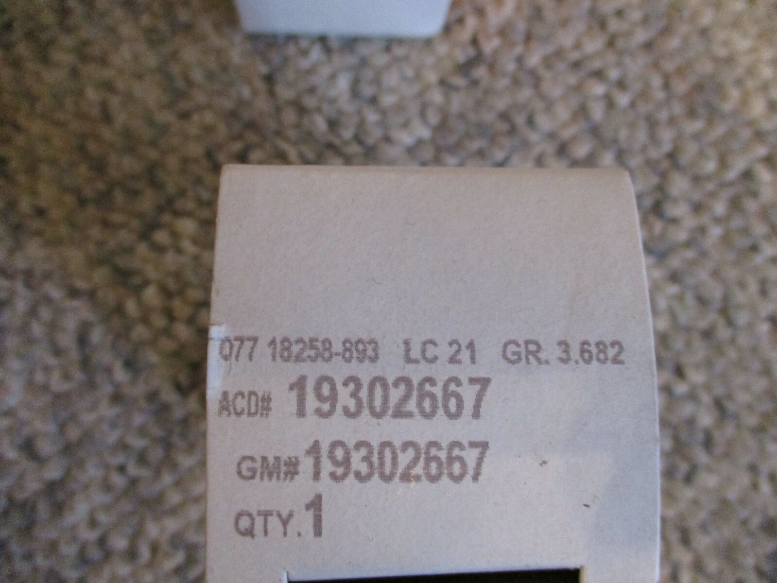 GM OEM-Vehicle Speed Sensor 19302667