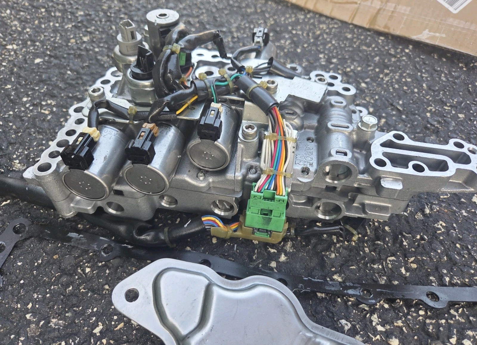 Genuine OEM Nissan JF017E RE0F10E CVT Valve Body Core Pathfinder Murano Maxima