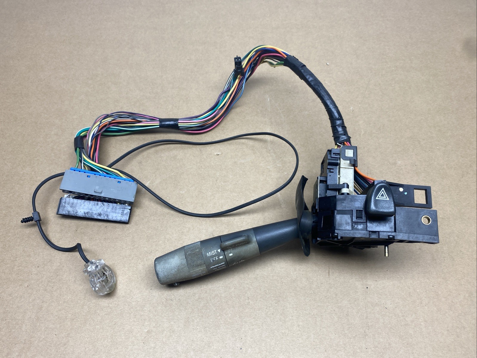 1995-99 BUICK RIVIERA TURN SINGAL Wipers SWITCH ASSEMBLY GM