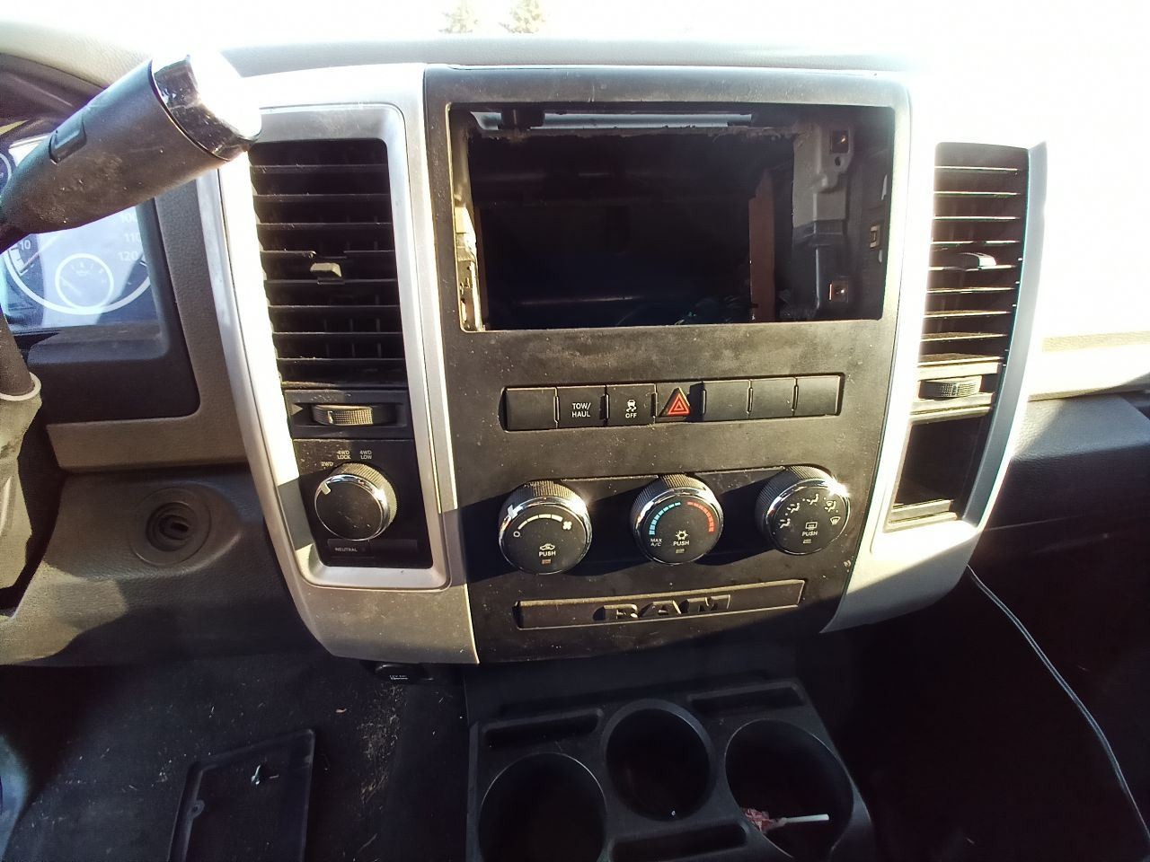 45RFE Automatic Transmission from 2010 Dodge RAM 1500 5.7L 4×4 12729940