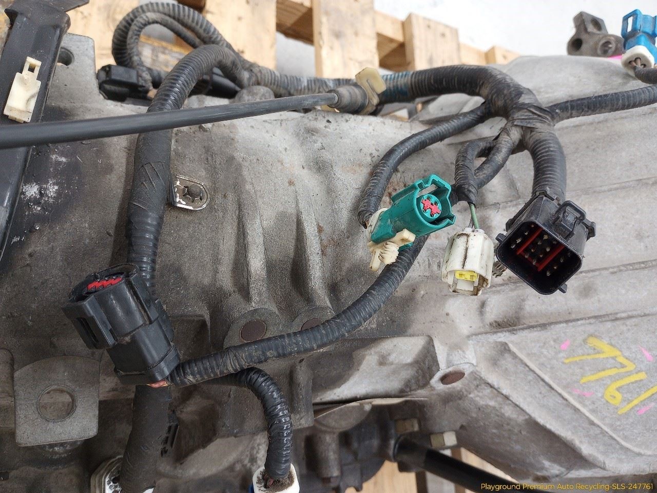 Ford Mustang Automatic Transmission With Torque Converter 3.8L V6 Cyl Fits 2004