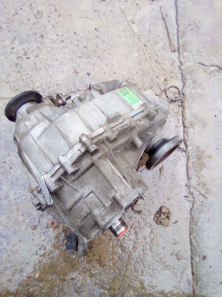 Transfer Case Fits 02-04 ISUZU AXIOM 1385127