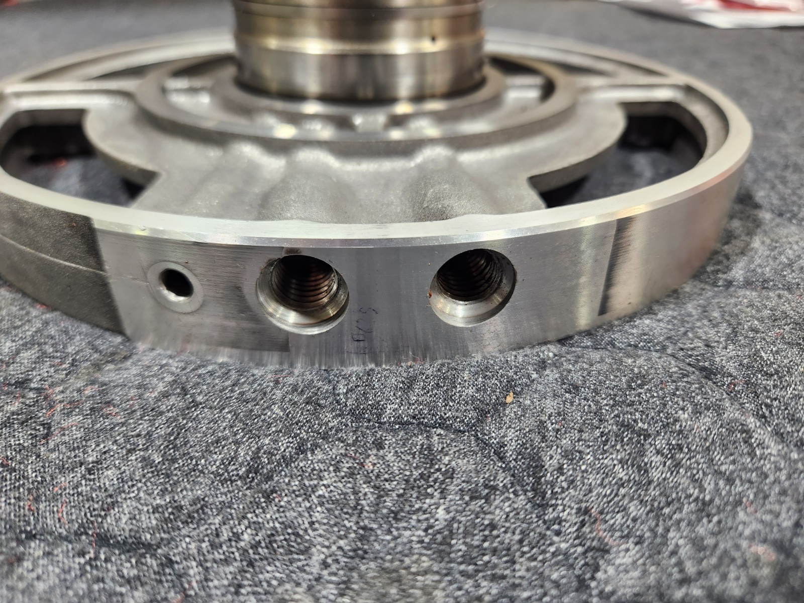 E4OD 4R100 freshly Machined Aluminum Center Support Plate upgraded