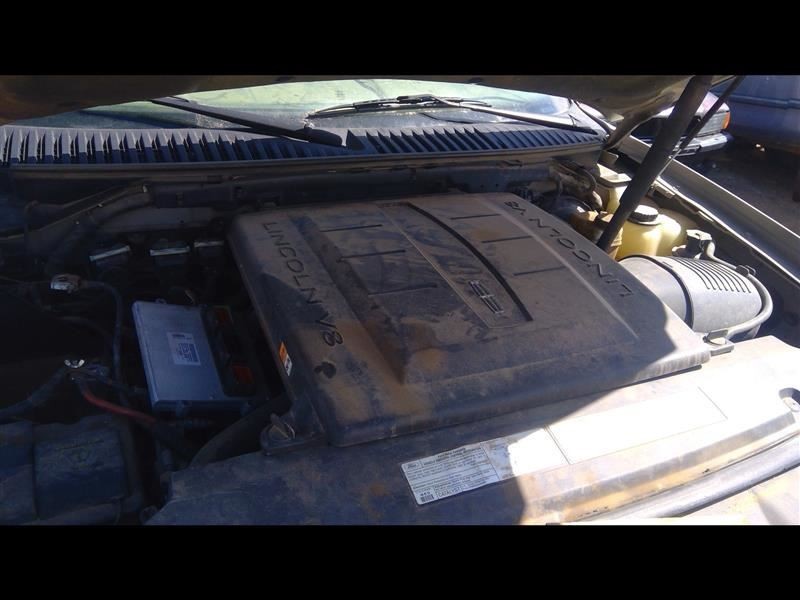 Transfer Case Fits 05 NAVIGATOR 28448568