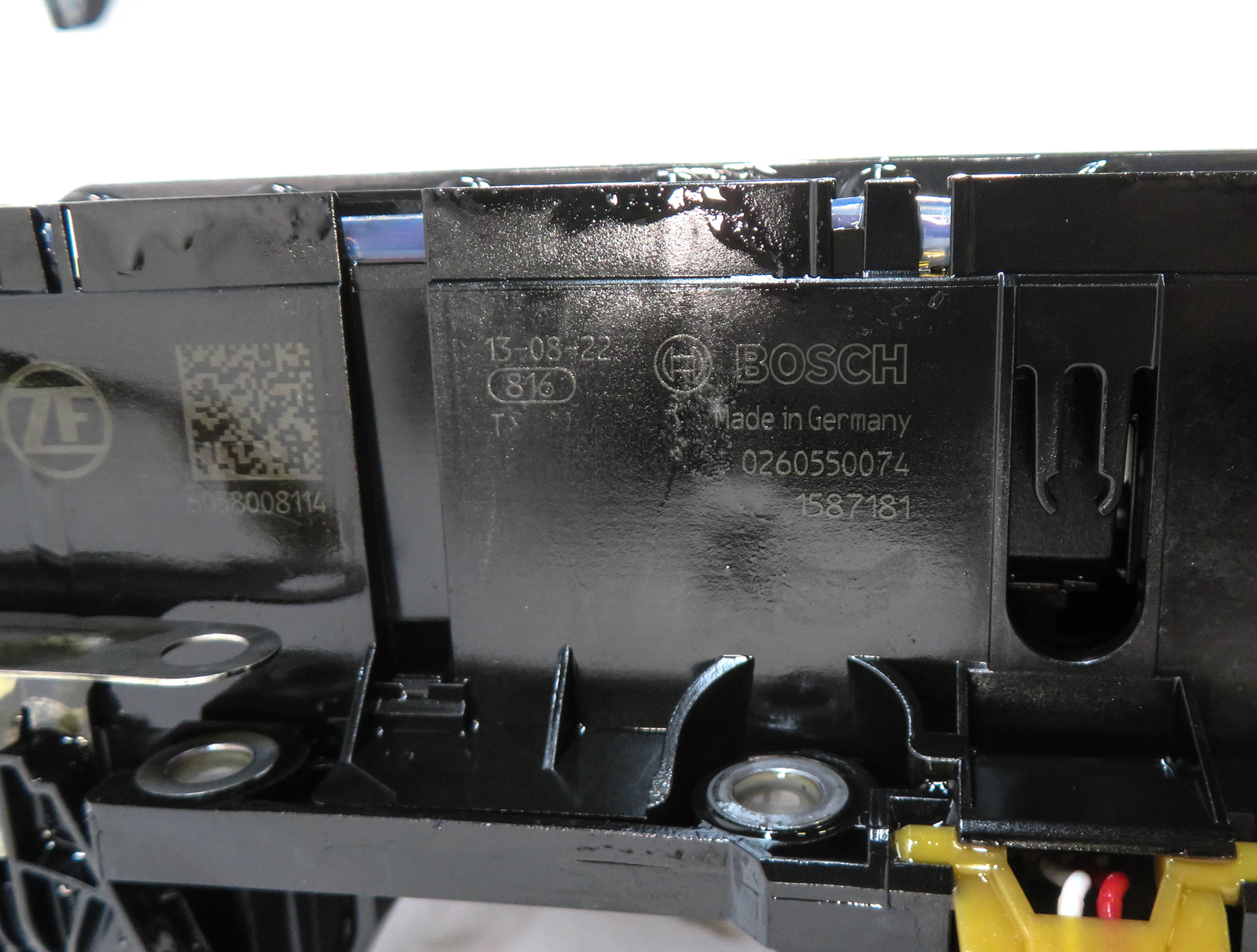 2014 BMW 535i 535iGT X5 (F07 F10 F15) RWD – 8HP45 TRANSMISSION VALVE BODY