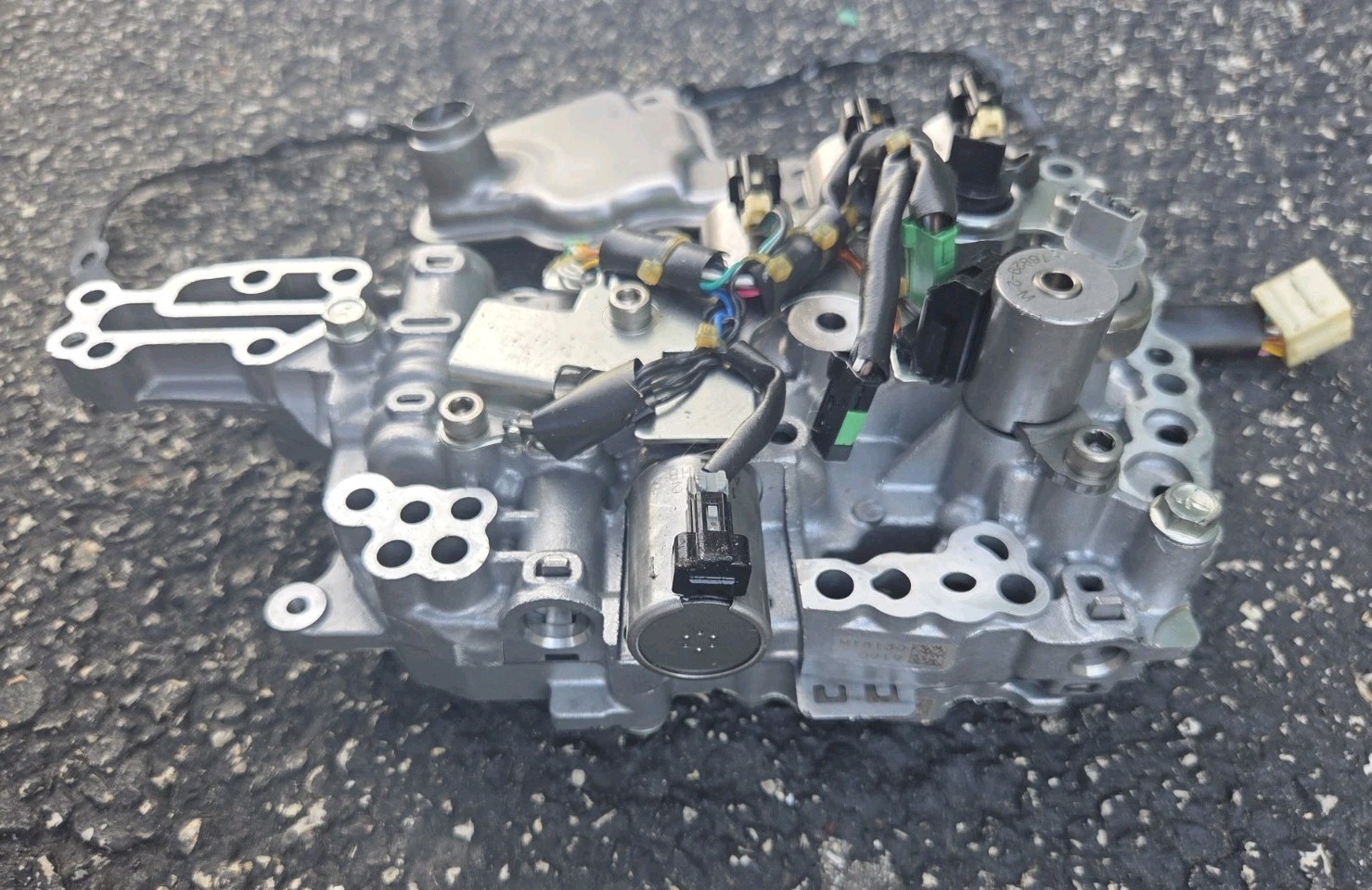 Genuine OEM Nissan JF017E RE0F10E CVT Valve Body Core Pathfinder Murano Maxima