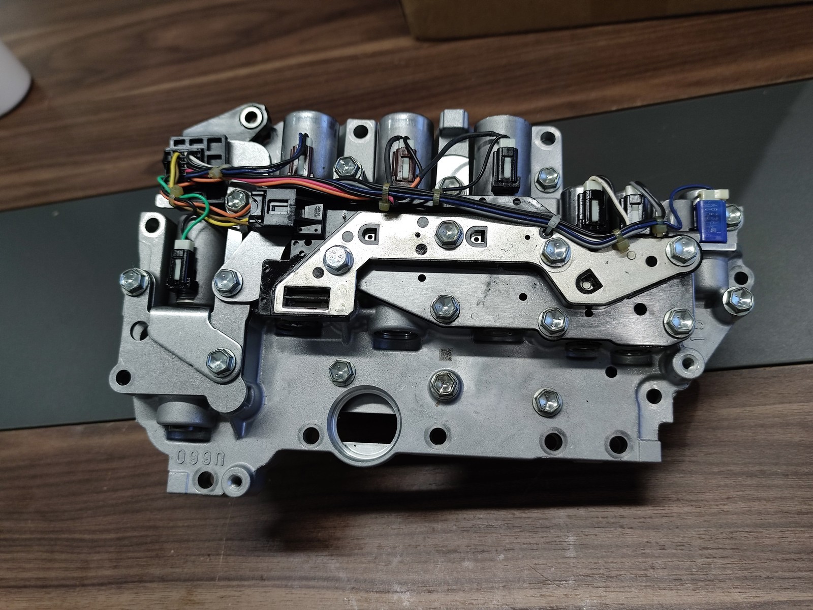 U660 U660E Transmission Valve Body W/ 7 Solenoids For 2010-2015 Lexus RX 350