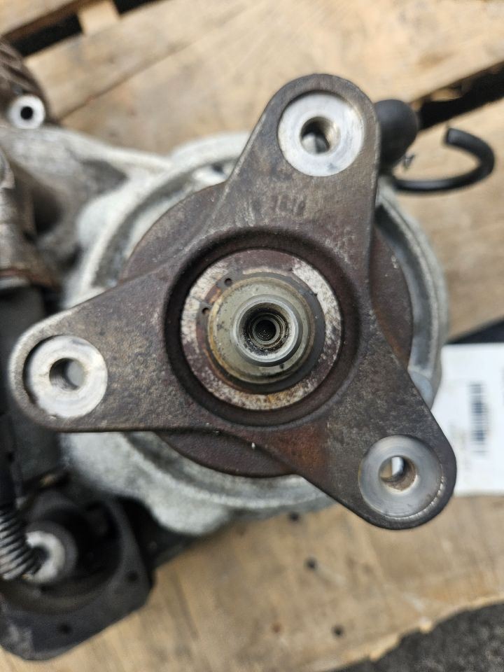 2007-2013 BMW 328i xDrive AWD Transfer Case Coupe OEM