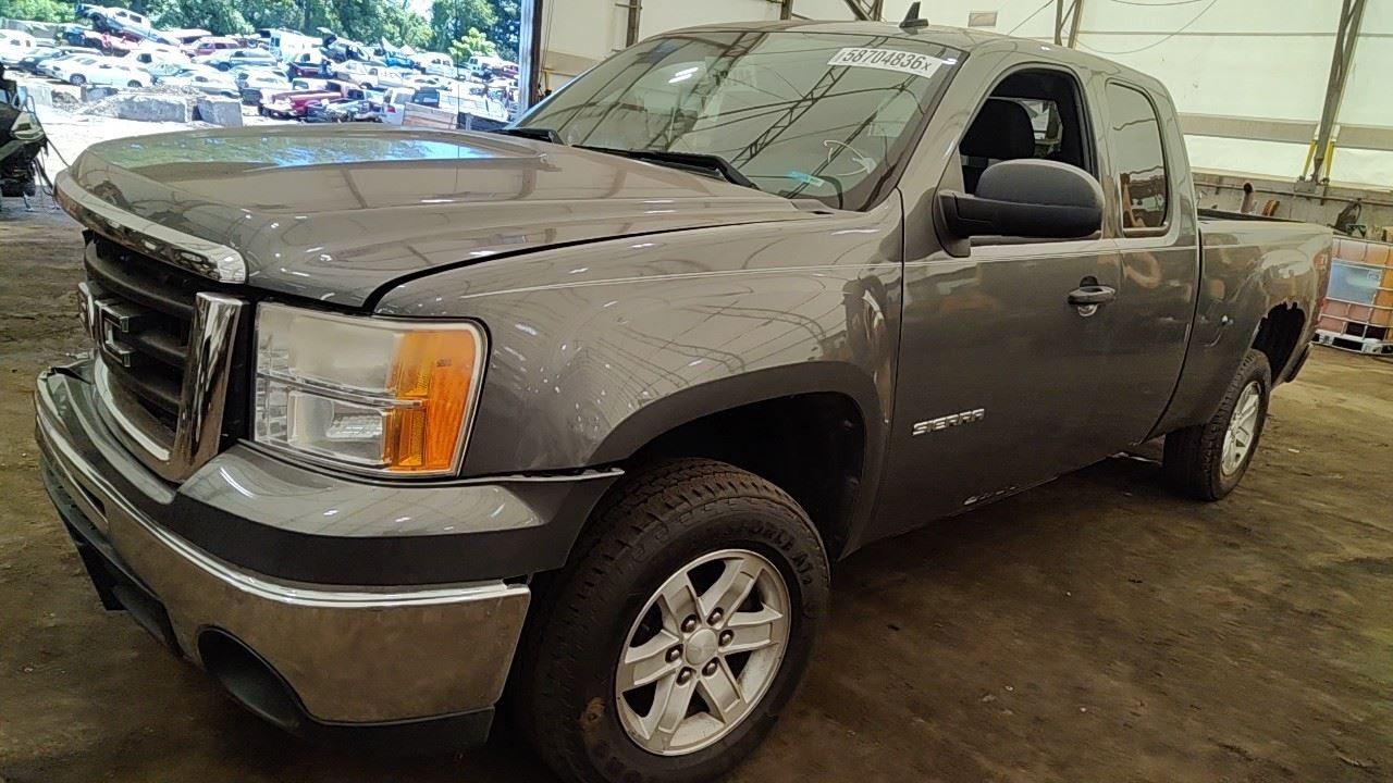 Automatic Transmission 4WD Fits 10-11 AVALANCHE 1500 7230101