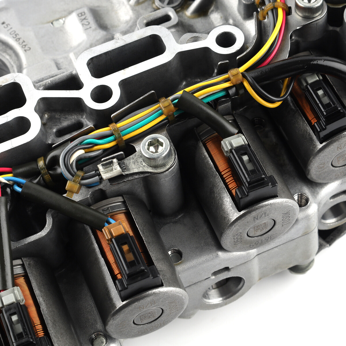 RE0F11A JF015E CVT Valve Body for Nissan Sentra Versa Tiida Sylphy NV200 SUZUKI