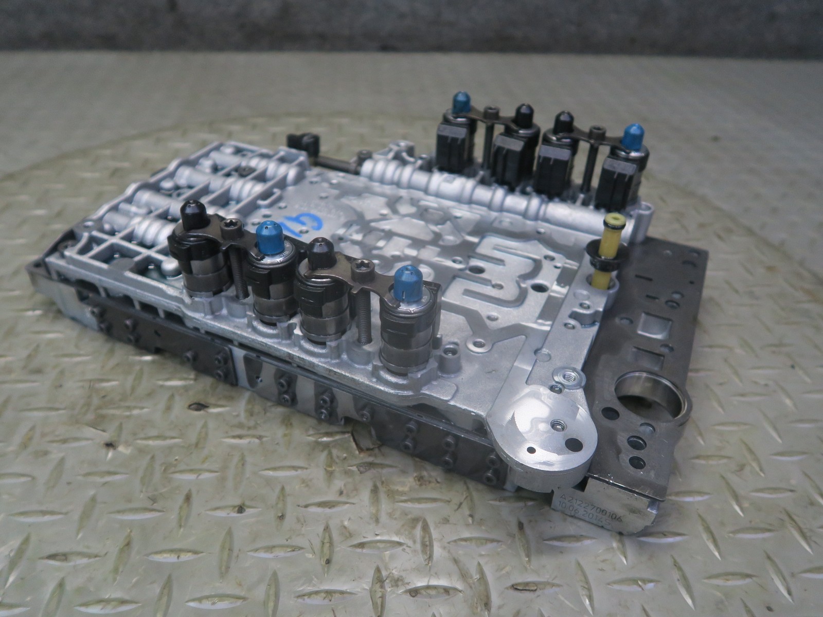 2012-2015 MERCEDES R172 SLK 722.9 7G TRONIC AUTOMATIC TRANSMISSION VALVE BODY