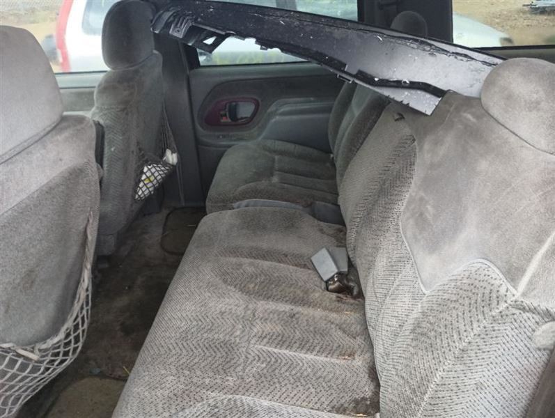 Automatic Transmission from 1999 Suburban 5.7L 2WD [189,526 miles] 11064941