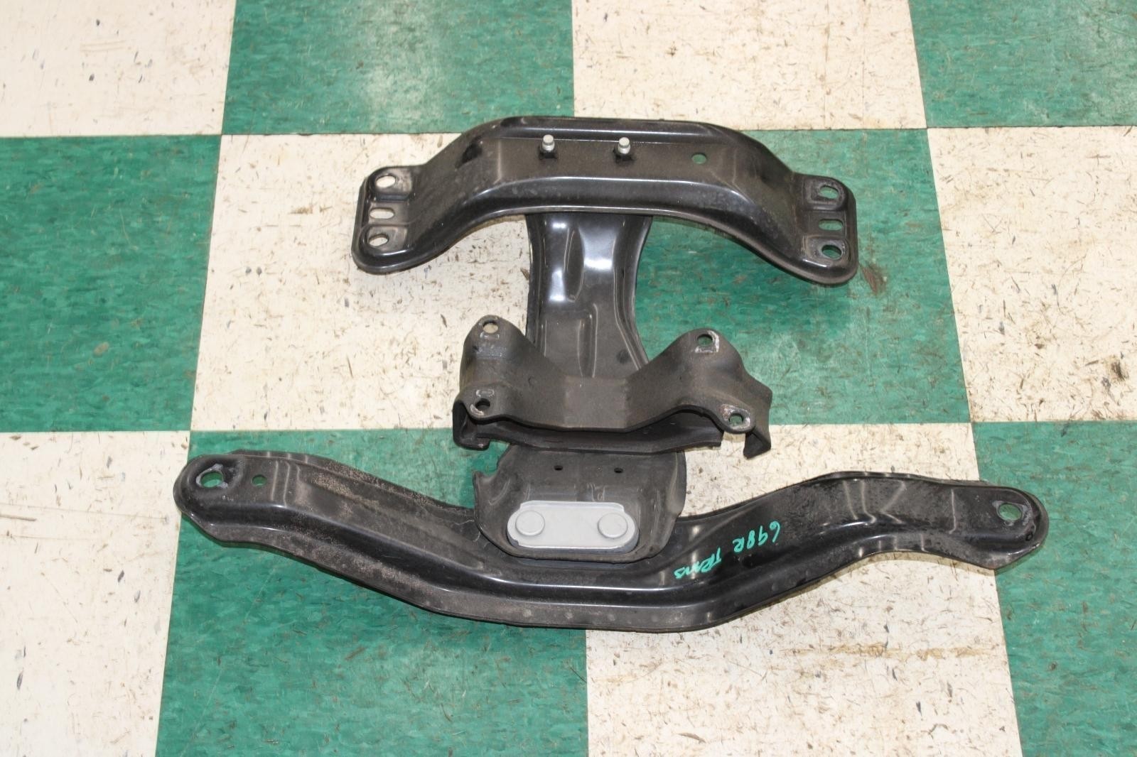 22-23 WRX Manual Transmission Trans Mount Bracket Crossmember Assembly OEM WTY