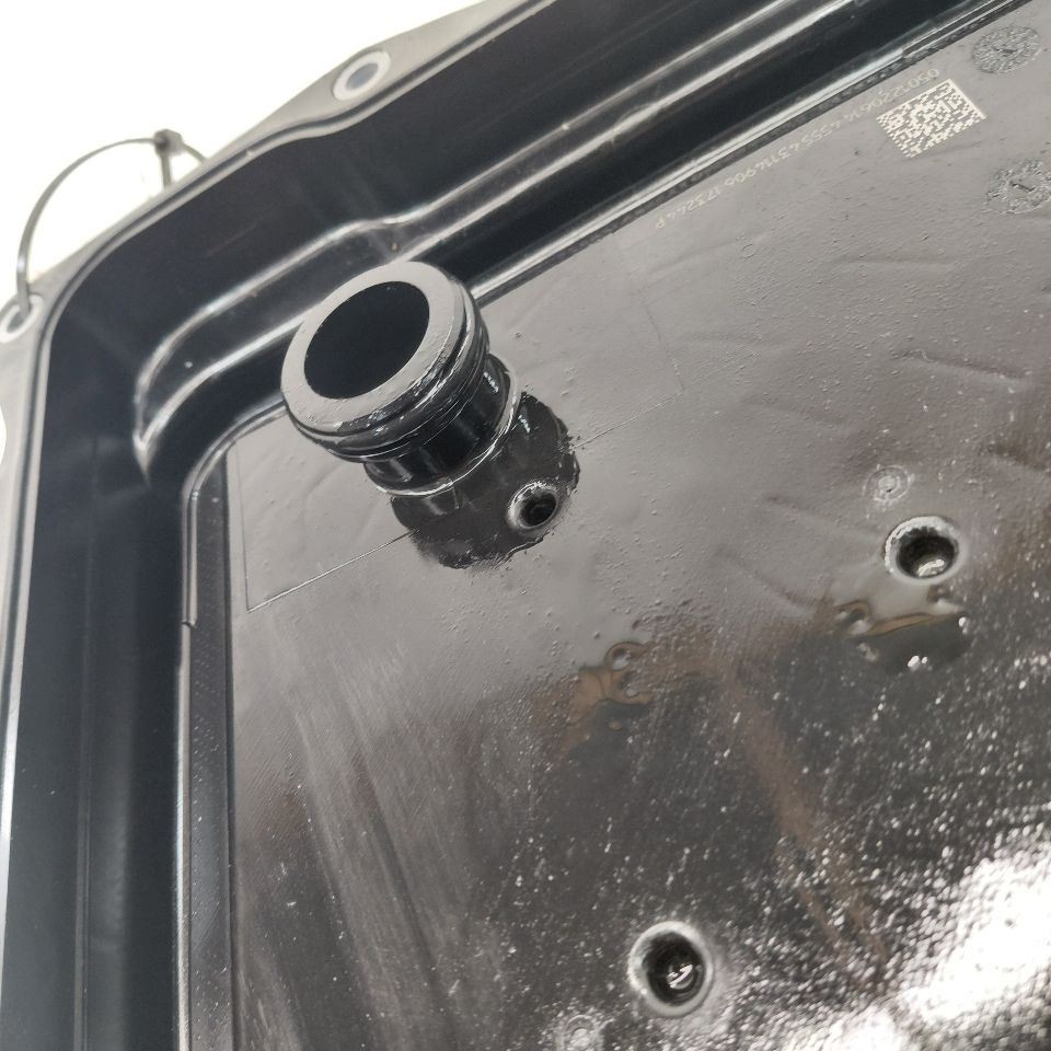 Alfa Romeo Stelvio Automatic Transmission Oil Pan 2.0 2018 2019 2020 2021