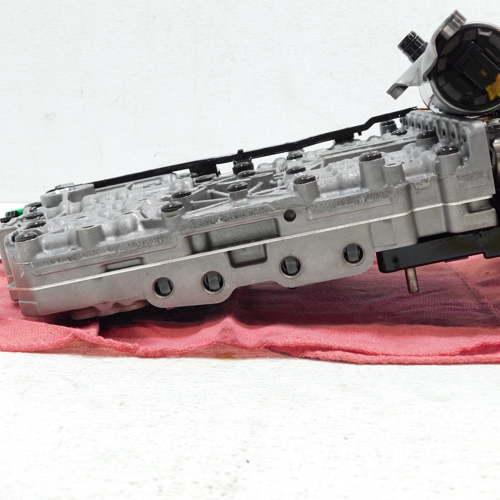 13-18 BMW 2.0L F30 F10 Auto 8HP45 Transmission Valve Body Mechatronic 1087427173