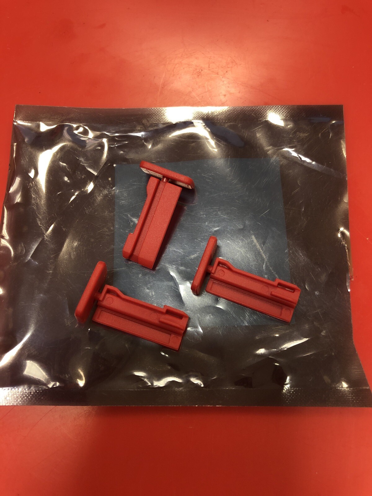 LOCKING PIN / CLIP for dipstick tube cap oil level transmission auto Benz x 3
