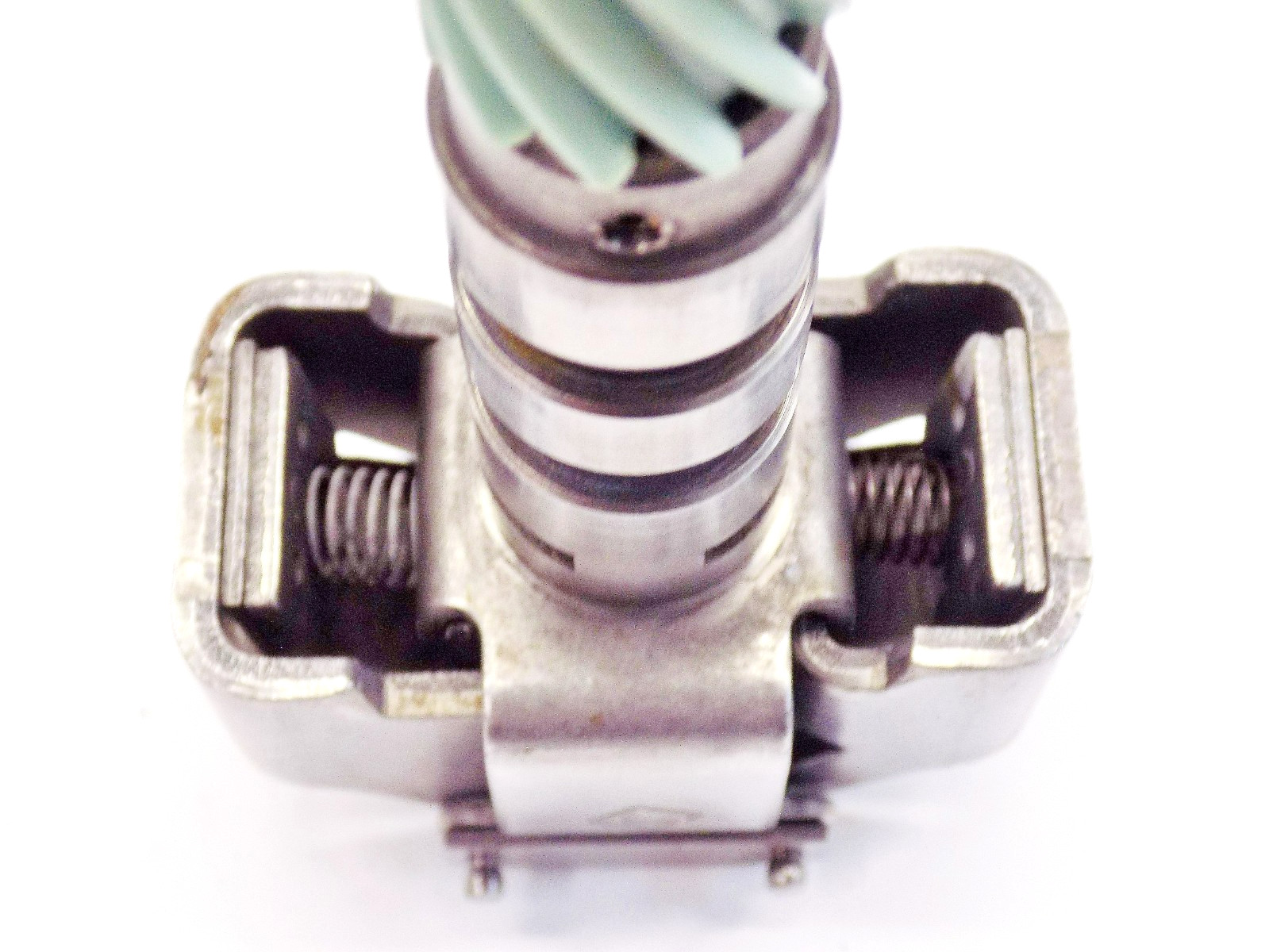 Reconditioned General Motors Turbo Hydramatic 700R4 Governor Assembly