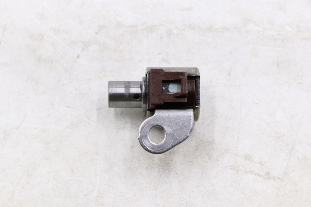 Transmission Lock Up Solenoid 35240-33030 For Toyota Corolla 2009-2013