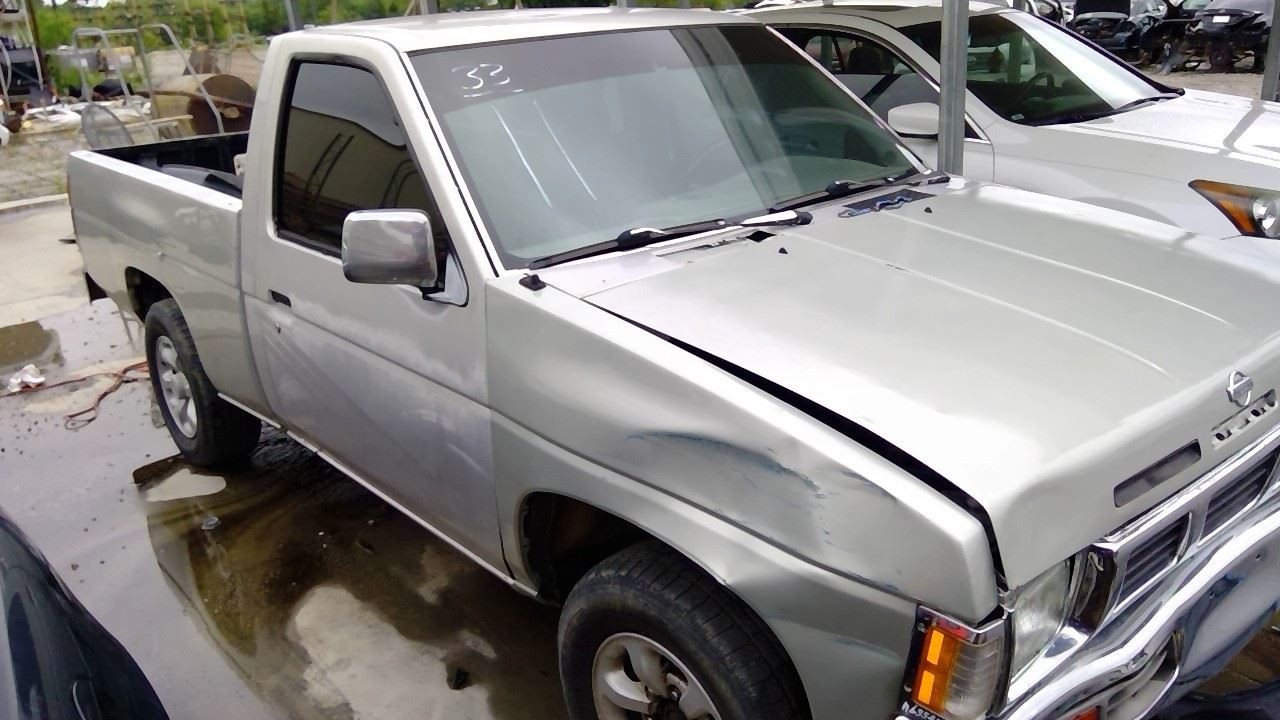 Manual Transmission 4 Cylinder 2WD Fits 96-97 NISSAN PICKUP 9629818