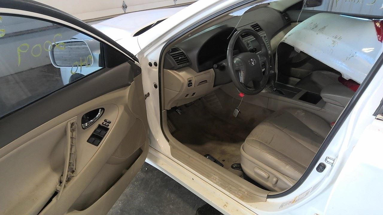 Automatic Transmission VIN B 5th Digit Hybrid 2.4L Fits 07-11 CAMRY 1038456